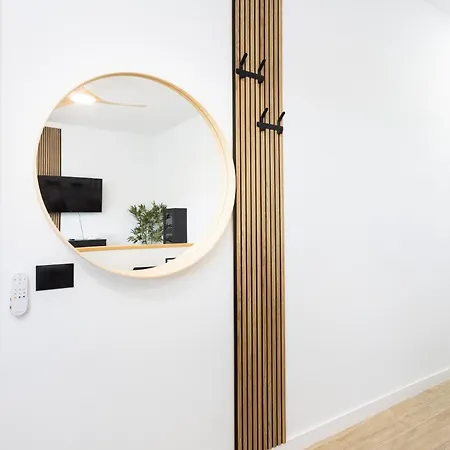 Home2book Radiant & Stylish Urban Apartment *